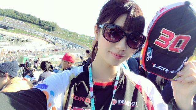 画像2: 最終日は「12ポストの後ろ」と「V6席の後ろ」で観戦!(梅本まどか)