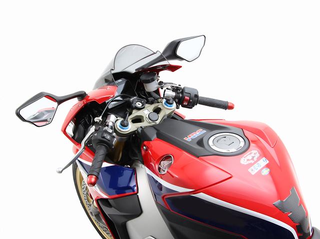 画像3: 手首が疲れにくいCBR1000RR用のセパレートハンドル