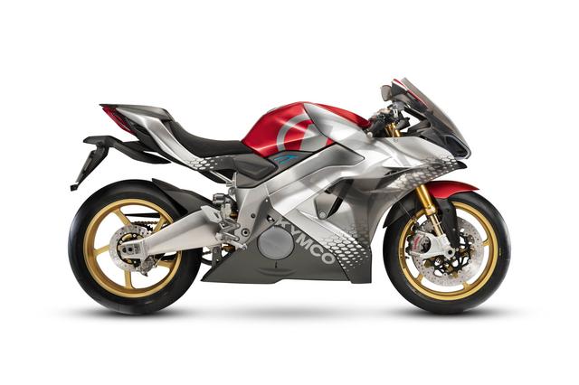 画像4: 0-100km/hなんと2.9秒!0-200km/hはわずか7.5秒!