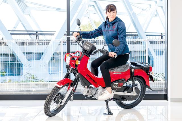 画像: 愛車のCB400SFで、ツーリングに、お仕事にと、どんどん行動範囲を広げている「梅ちゃん」こと、梅本まどかが、日本全国のホンダドリームを旅する企画。今回は9月2日にオープンしたばかりの福島鳥谷野に伺いました!