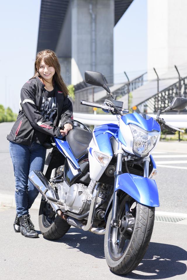 画像: これがいまの愛車、スズキGSR250です。やっぱりカラーは青が一番好きです。