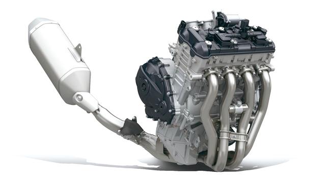 画像: ただパワーを追求するのではなく、車体全体の重量バランスを考え、シリンダーの前傾角を6度起こされている。その分、エンジンンは前に搭載でき、フロントに安定した加重ができるのだ。
