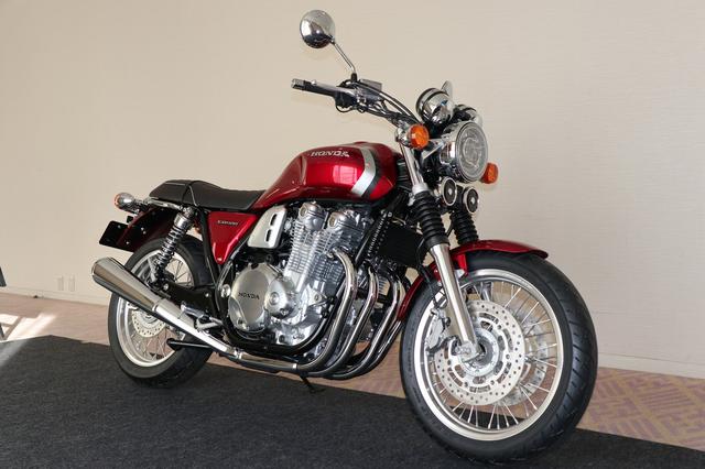 画像: ■X-ADV 2019年2月中旬発売予定 予定価格:127万3320円(マットアーマードグリーンメタリック、グランプリレッド) 124万920円(マットビュレットシルバー)
