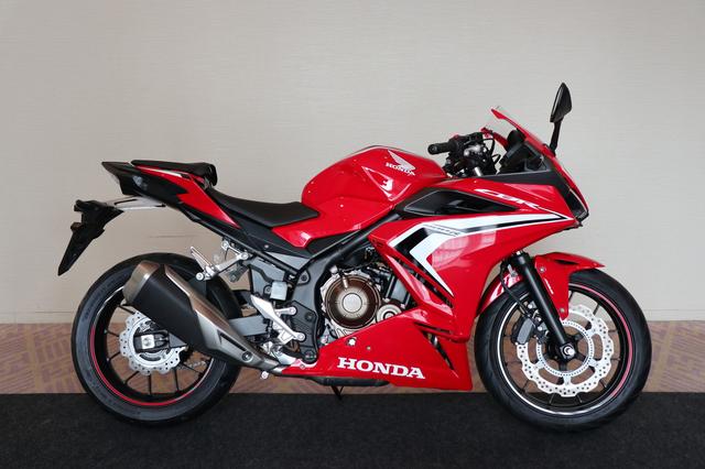 画像: ■CB650R 2019年3月中旬発売予定 予定価格:96万1200円 (グラファイトブラック、キャンディークロモスフィアレッド、マットベータシルバーメタリック)