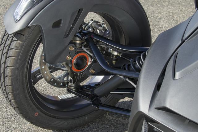 画像: ザックス製サスペンションを備える Can-Am Ryker(カンナム・ライカー)