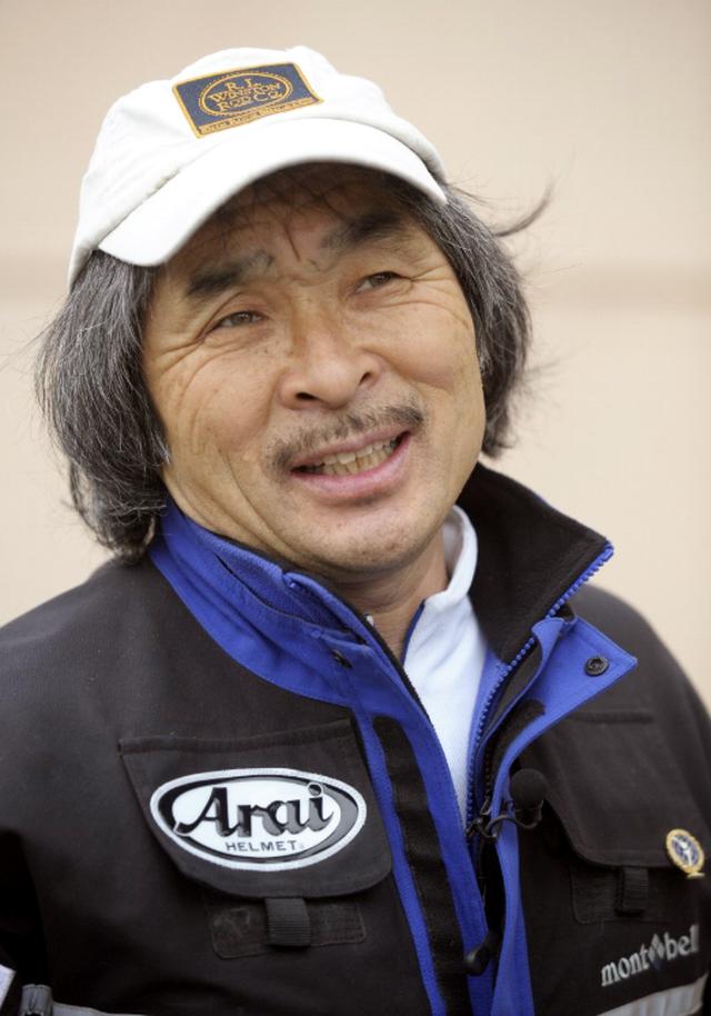 画像: 「輪島モーターサイクル親善大使」に任命された風間深志氏。月刊『オートバイ』編集部に在籍後、パリダカ参戦や、バイクでのエベレスト登攀、北極点到達、南極点到達など偉業を果たす。2013年にSSTR(Sunrise Sunset Touring Rally)を初開催。SSTRはいまでは参加台数3000台の超える日本を代表するツーリングラリーとなった。
