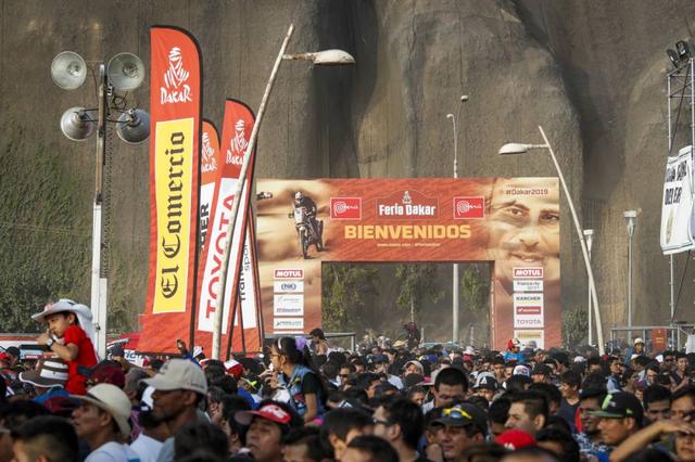 画像: <Dakar Rally 2019>
Daily Report②
日本時間1/7 15:30〜
世界一過酷なモータースポーツがいよいよスタート!