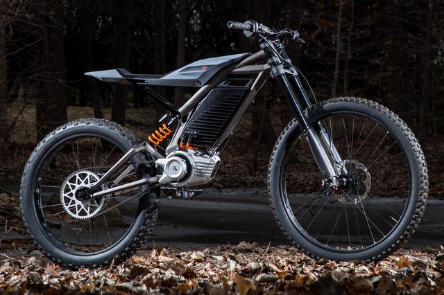 画像1: 電動バイク時代のリーダーを目指すH-Dの新型車は、軽量モデルだった!