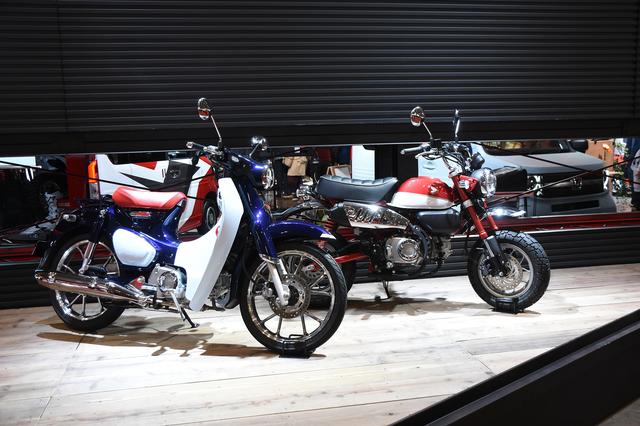 画像: ホンダブース正面には大人気のこの2台!