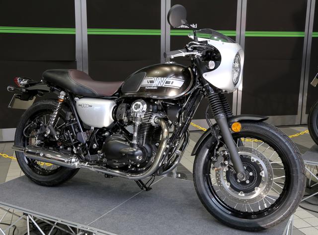 画像1: ・W800 CAFE 参考出品 ・VERSYS 1000 SE 参考出品 ・Ninja H2 SX SE+ 参考出品 ・Ninja ZX-10R SE 参考出品 ・Z400 参考出品 ・Z125 PRO ・Ninja H2 CARBON ・Ninja ZX-6R