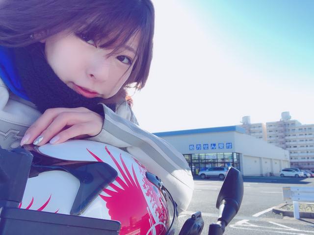 画像2: さおりんとプライベートツーリング♡タイ寺院へ(葉月美優)
