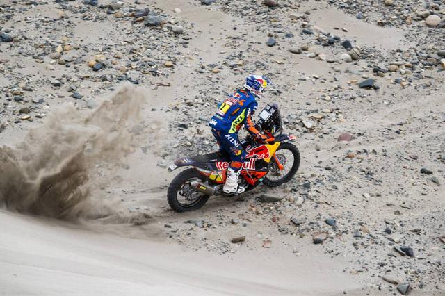 画像: 今回のダカールラリーの前半こそ、スロースタートだったマティアス•ウォークナー(KTM)も後半のステージで王者の強さをみせ、総合2位でダカールラリーを終えました。