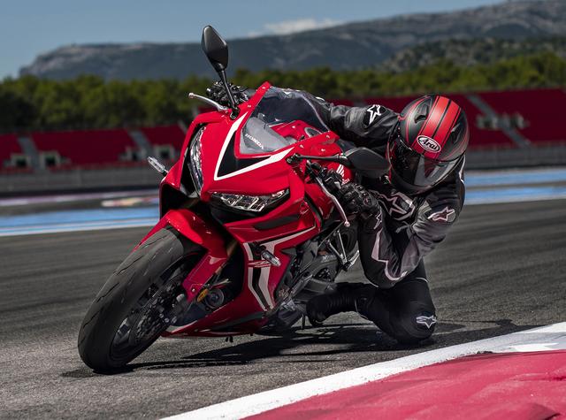 画像3: パワフルでコンパクト、大型バイク初心者からベテランまで楽しめるミドルロードスポーツ
