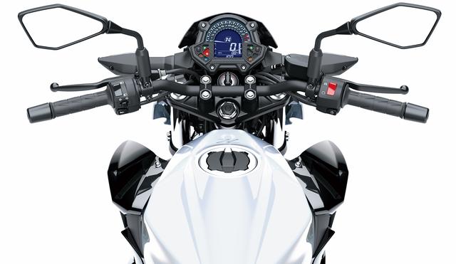 画像10: より自由に扱えて、よりパワフルになった、水冷250cc二気筒ネイキッド