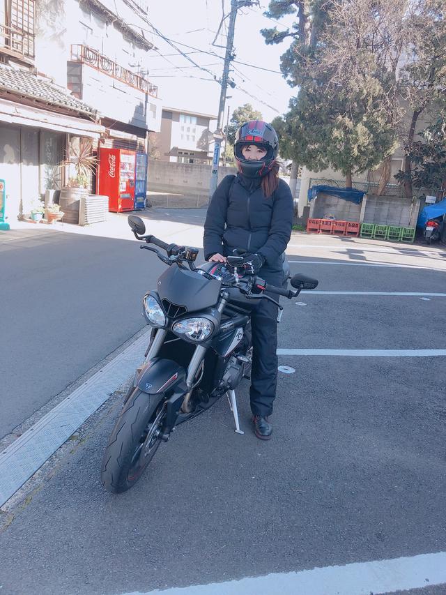 画像: いえーい!遅刻だ遅刻〜ふぅ〜( -᷄ ᴗ -᷅ )