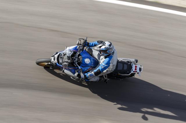 画像5: 2月13日発売開始! 新型「BMW F 850 GS Adventure」は550kmの航続走行が可能!?