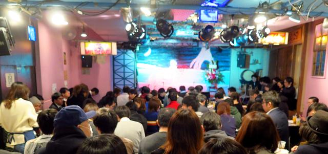 画像: 会場の雰囲気。ただ、ここまでキュウキュウにはならない予定です!