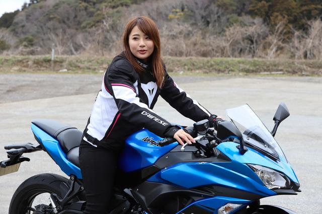 画像13: 平嶋夏海の「つま先メモリアル」
(第2回:KAWASAKI Z650、Ninja650)