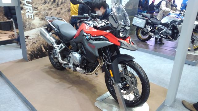 画像8: 何と、発売前の車両も跨がれる!