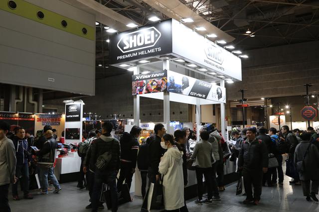 画像1: 機能性の高さとデザイン力をいかんなく発揮するSHOEIイズム