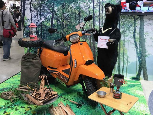 画像: アウトドアライフを提案したカスタムモデルまで展示!