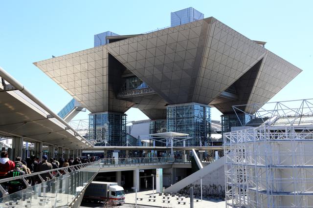 画像1: これを見れば今年の東京モーターサイクルショーがだいたい分かる!? 取り囲むように人だかりができていた車両を厳選して紹介します!