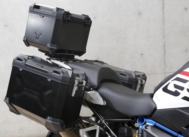 画像3: ⑤王道のパニアケース・スタイルがやっぱりGSには似合う! BMW R 1200 GS