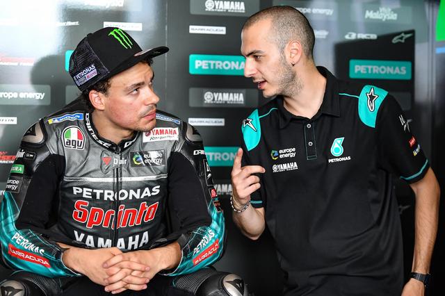 画像: MotoGP2シーズン目、ヤマハ初年度のモルビデリ。最後の最後に撃墜王を撃墜しちゃいました