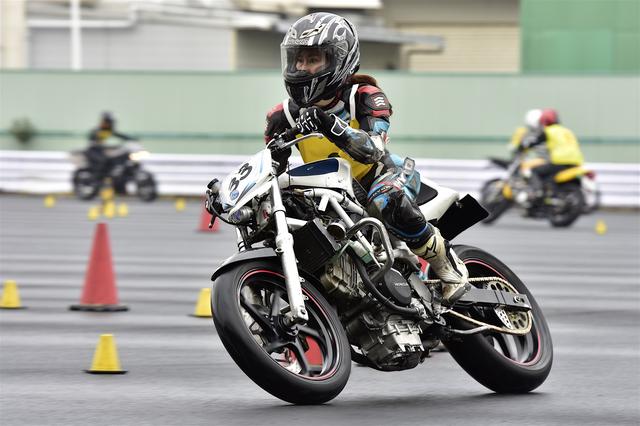 画像: NL級1位 岡野月子&VTR250 1分49秒554