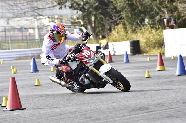 画像: SB級1位 大越研二&GSX-R750 1分37秒056