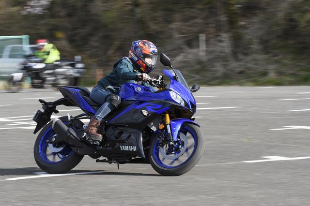 画像3: 美環×YAMAHA YZF-R25【オートバイ女子部のフォトアルバム】