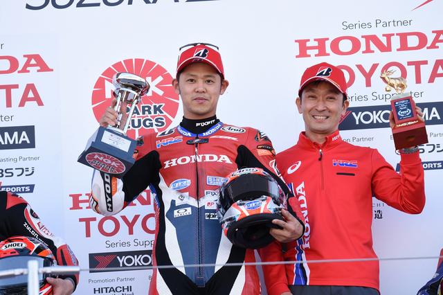 画像: HRCの監督就任2年目の宇川徹が勝利チーム監督として表彰台へ 自らが走らない、監督としての初表彰台は「ヘンな感じでした。どんな顔して立ってたらいいのかわかんない(笑)」状況だったそうです