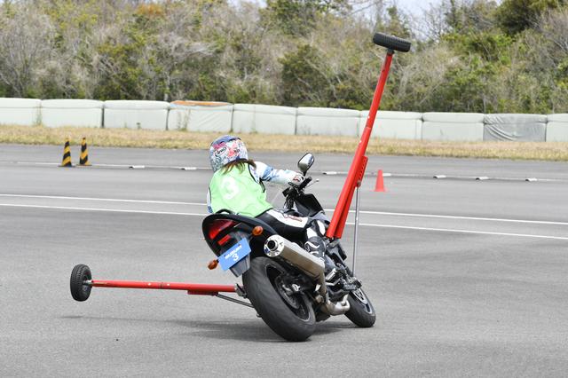 画像6: 【連載】もっと上手くなりたい! 葉月美優のGSX250R RIDING DIARY(第12回:スズキ北川ライディングスクール in 竜洋 編)