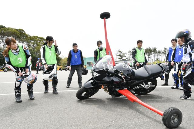 画像2: 北川ライディングスクールの名物「アウトリガー」にチャレンジ!