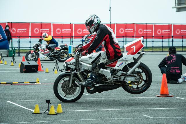 画像: ヤマルーブクラス2位・小川直人選手&NSR250R