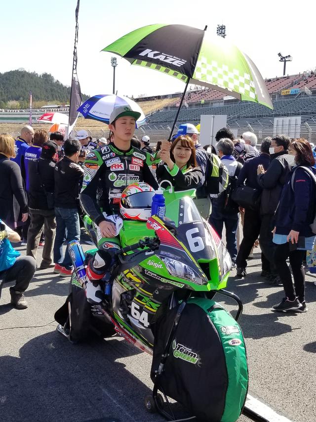 画像9: いよいよJSB1000決勝レース1スタート!