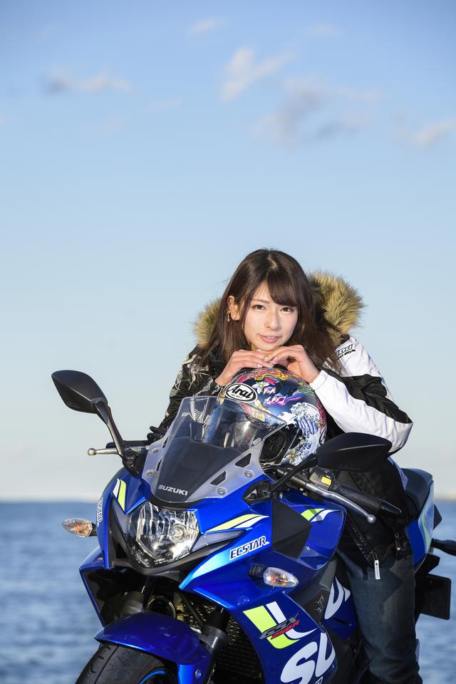 画像: 「webオートバイ」ブースには、“みうみう”こと葉月美優が登場!