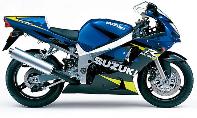 画像: GSX-R600 2001年 GSX-R750ベースになり、GSX-R750から遅れること1年を経て、フルモデルチェンジ。 ポテンシャルを大幅に向上させ、600ccクラスのレースで活躍した。 ●水冷4ストDOHC4バルブ並列4気筒 ●599cc ●115PS/13000pm ●6.9kg-m/10800rpm ●163kg ●120/70ZR17・180/55ZR17 ●輸出車
