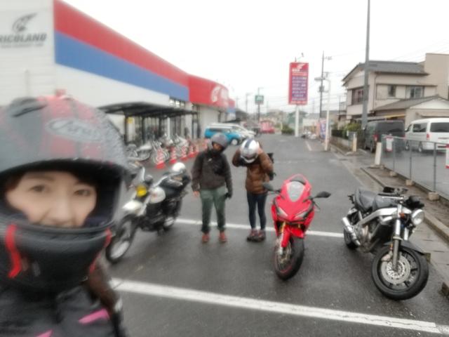 画像: 雨で内カメすら使えず…。