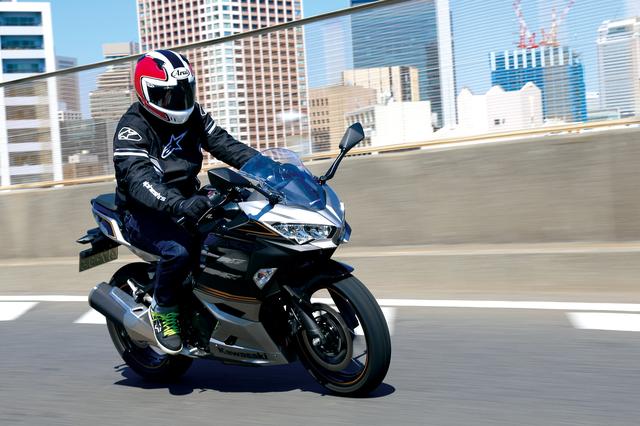 画像: KAWASAKI SPECIFICATION