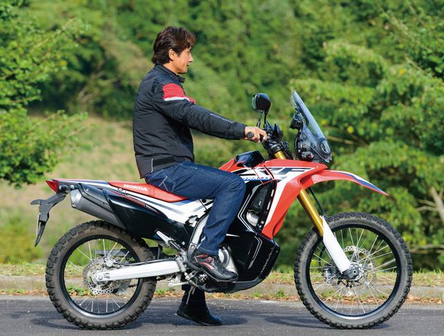 画像6: RIDING POSITION ライダー身長:179㎝、パッセンジャー身長:172㎝