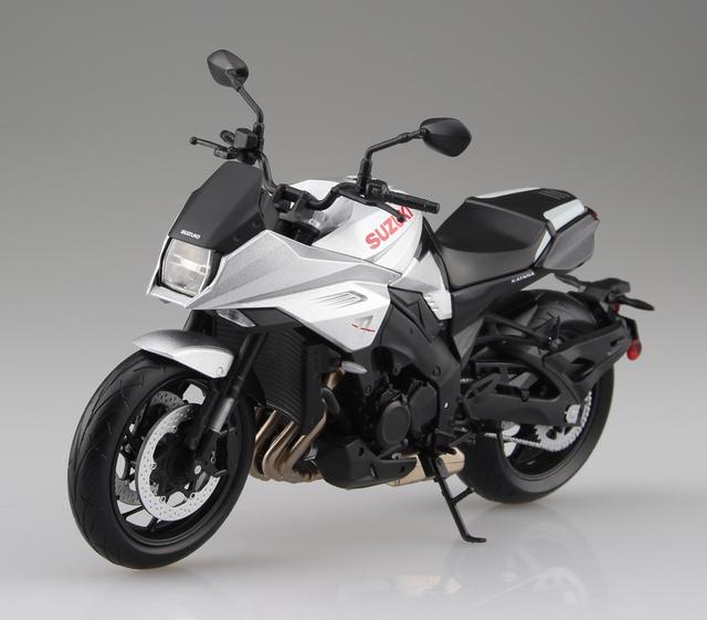 画像4: 青島文化教材社の「1/12 完成品バイク」シリーズ! 「銀」も「黒」も2019年7月発売予定!