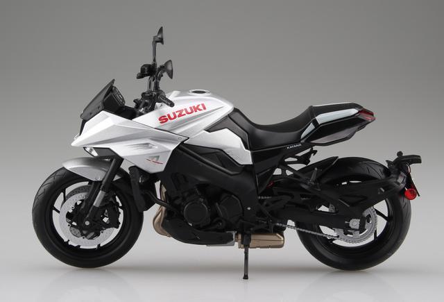 画像5: 青島文化教材社の「1/12 完成品バイク」シリーズ! 「銀」も「黒」も2019年7月発売予定!