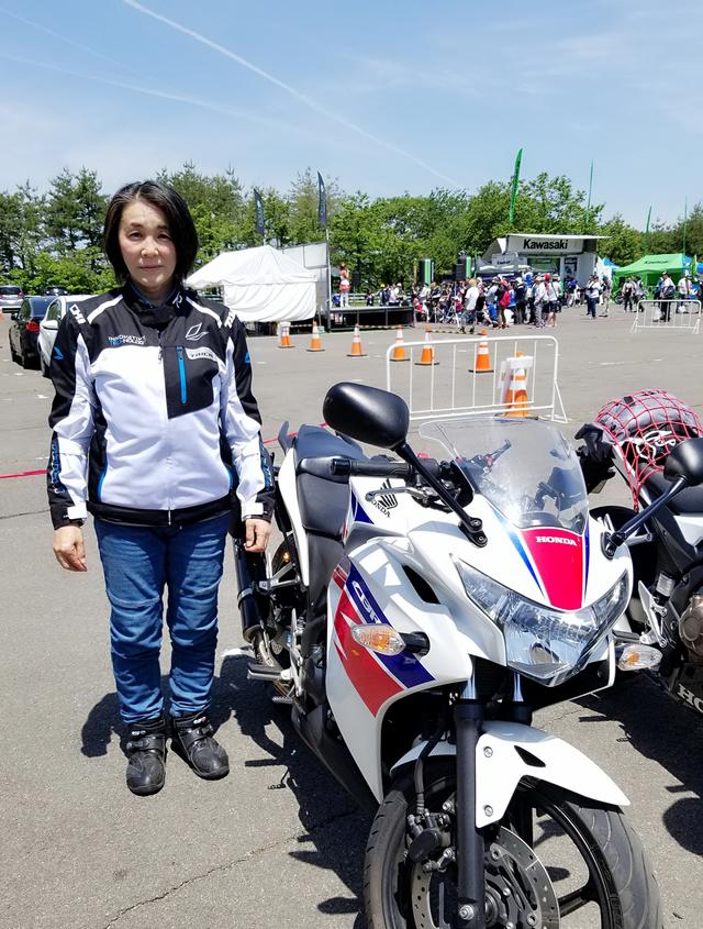 画像: CBR250Rに乗っている「おざママさん」 とっても気さくな方で声かけて下さってとても嬉しかったです! ありがとうございます。