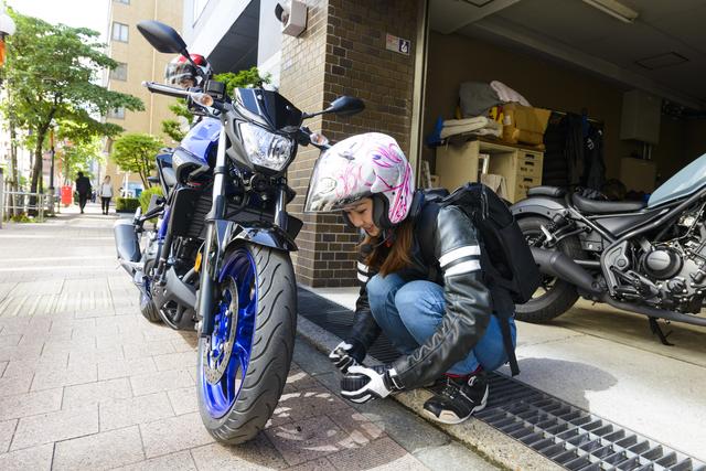 画像2: 集合場所のオートバイ編集部へ。