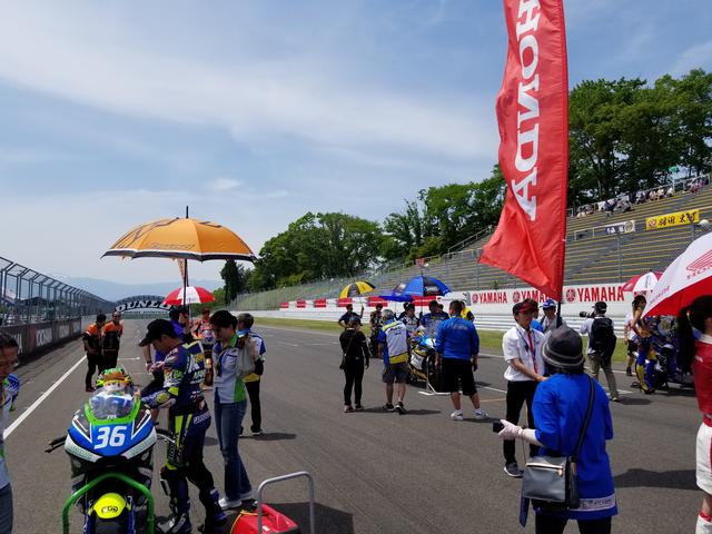 画像7: 前半の楽しい雰囲気とは一転。 いよいよ決勝レース! まずはJ-GP2