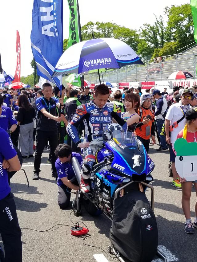 画像3: JSB1000決勝レース(レース2)は チームHRC高橋巧選手の独走状態でした!