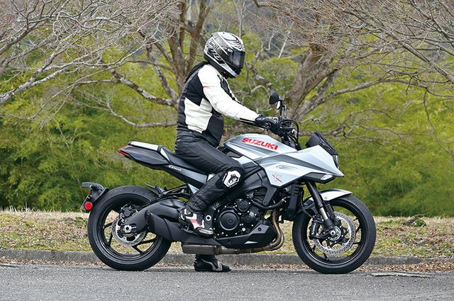 画像: RIDING POSITION 身長:176㎝ 体重:68㎏