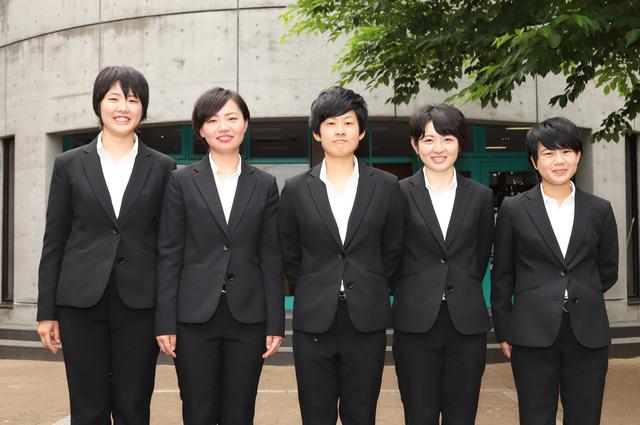 画像: 第34期生では5人の女性ライダーが誕生。左から本田仁恵 選手、信澤綾乃 選手、松尾 彩 選手、桝崎星名 選手、早川瑞穂 選手。