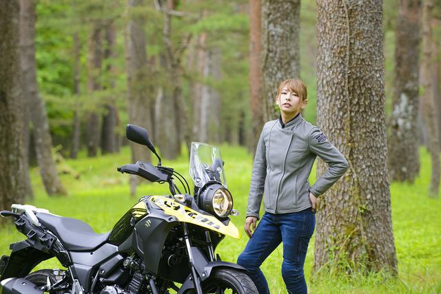 画像4: 葉月美優×SUZUKI V-Strom250 ABS【オートバイ女子部のフォトアルバム】